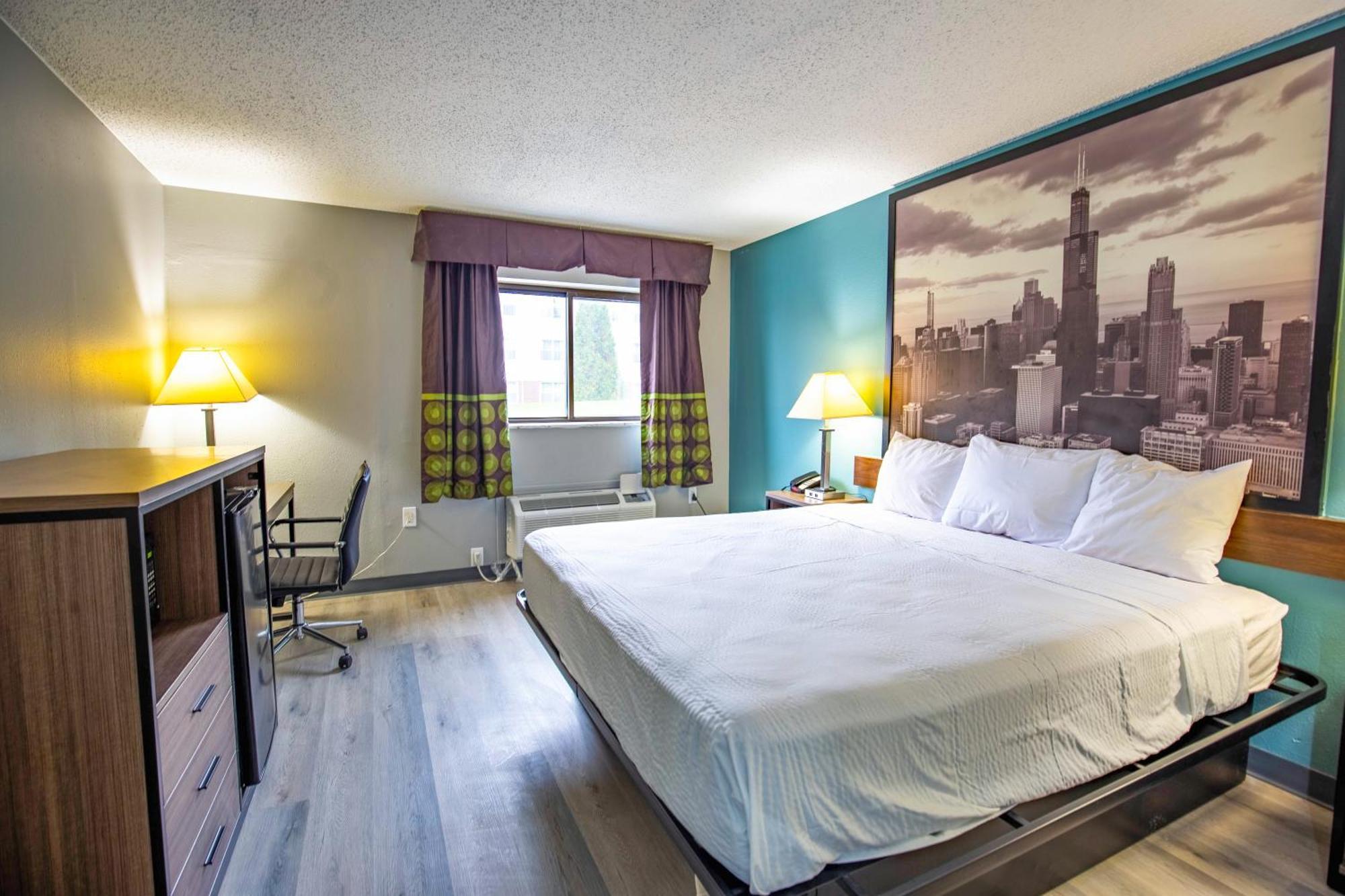 Super 8 By Wyndham Rockford I-90 Casino District Hotel Bagian luar foto